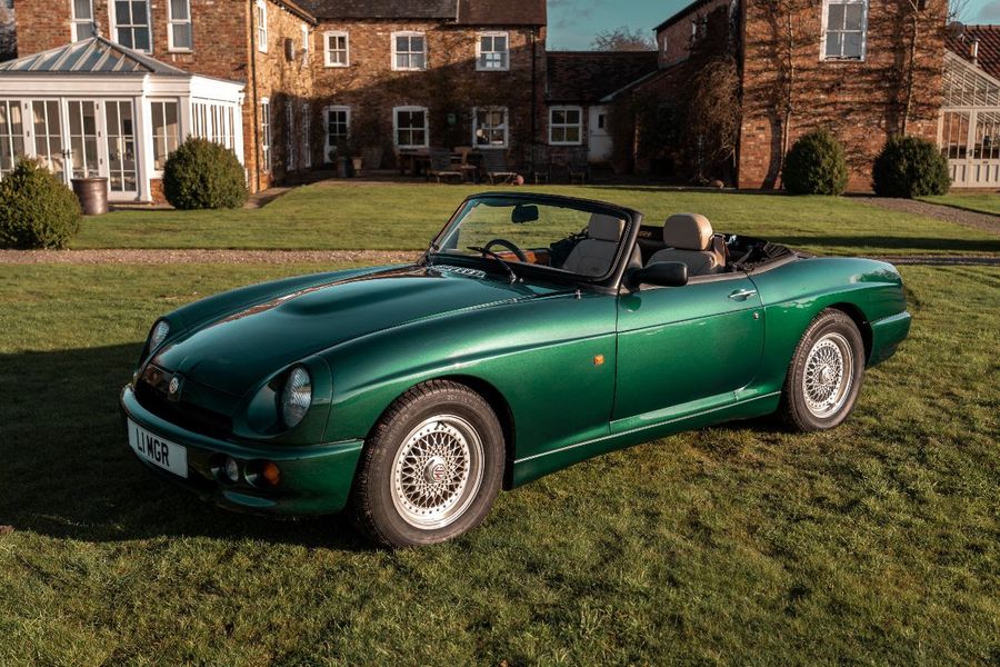 1994 MG RV8 @ H&H Classics Spring Auction
