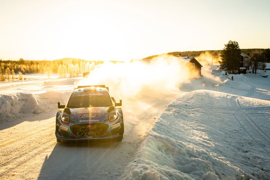 Tänak's night attack leaves Rally Sweden rivals trailing