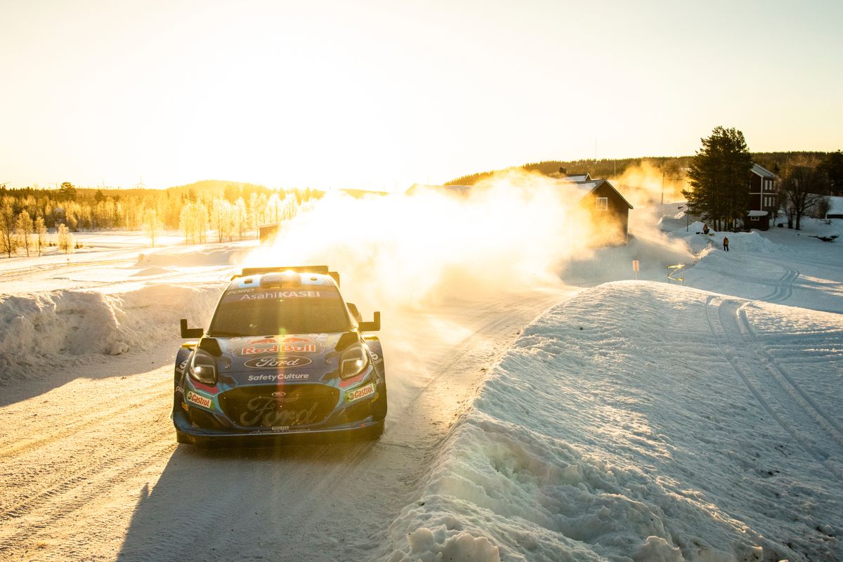 Tänak's night attack leaves Rally Sweden rivals trailing