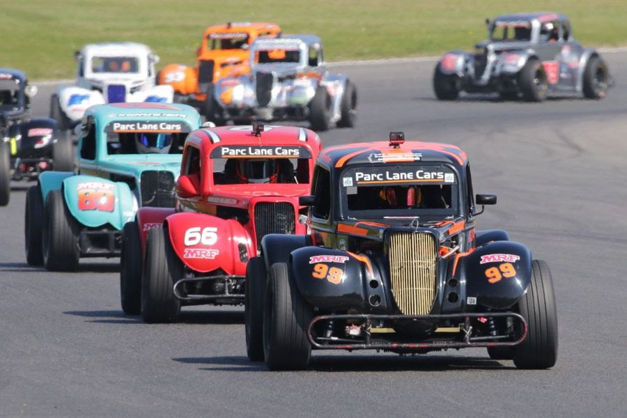 First twenty drivers confirmed for dual 2023 Legends Cars season