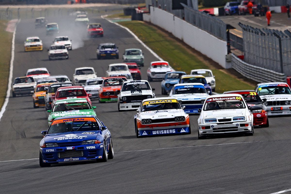 Touring Car treats at Donington Historic Festival