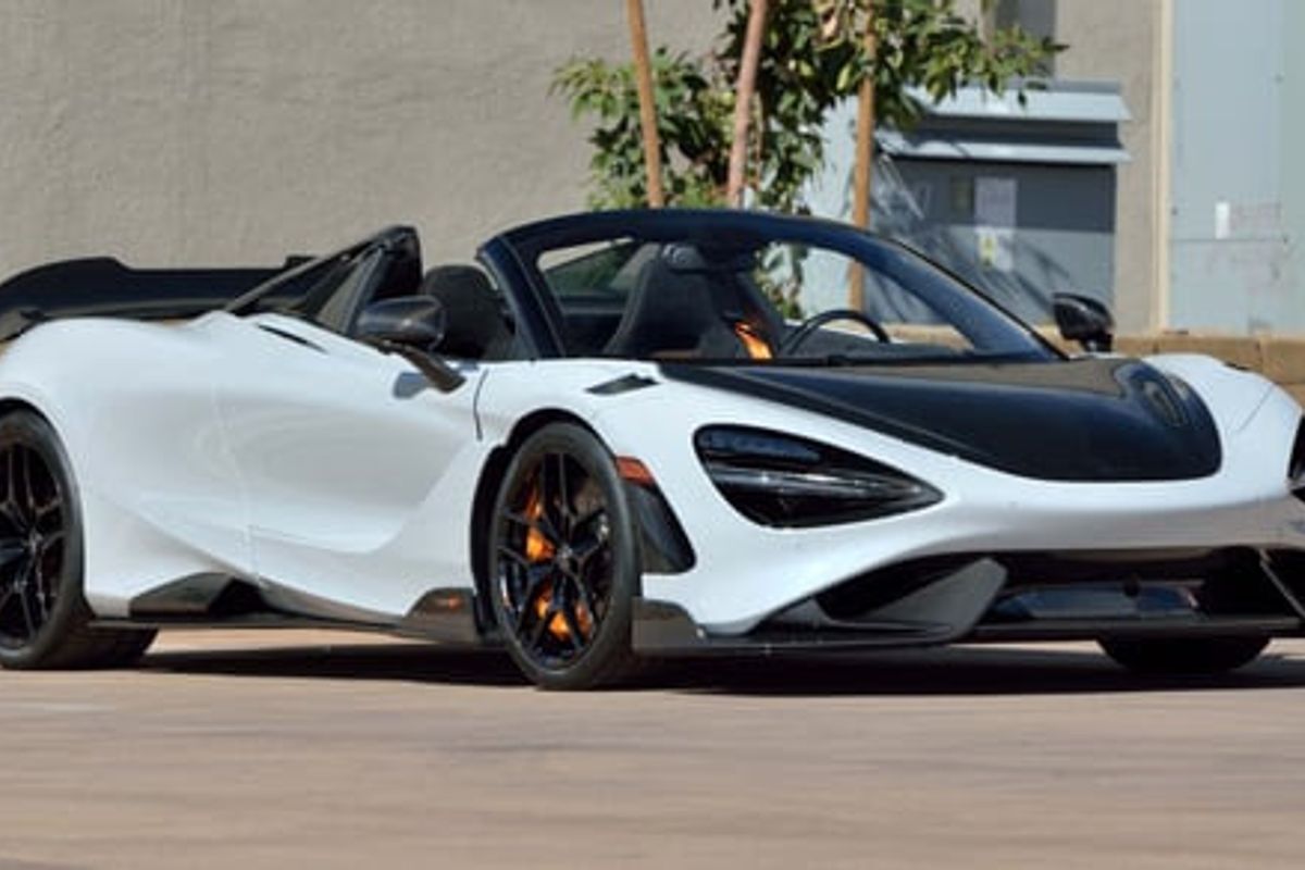McLaren 765LT Spider heading to Mecum's Glendale auction