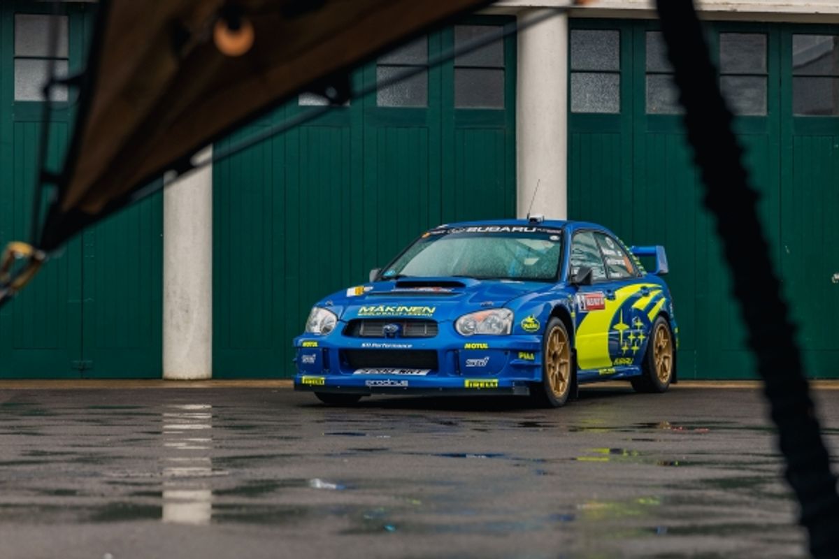 Scramblers light up damp Bicester Heritage Motorsport Assembly