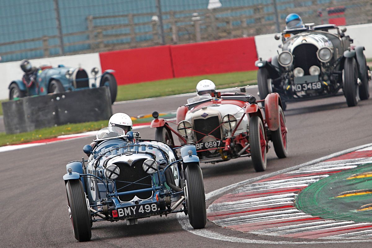 Pre-War Donington Remembered With Mad Jack Race 