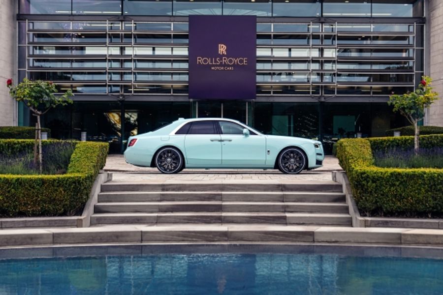 Rolls-Royce Motor Cars celebrates bespoke at Salon Privé London