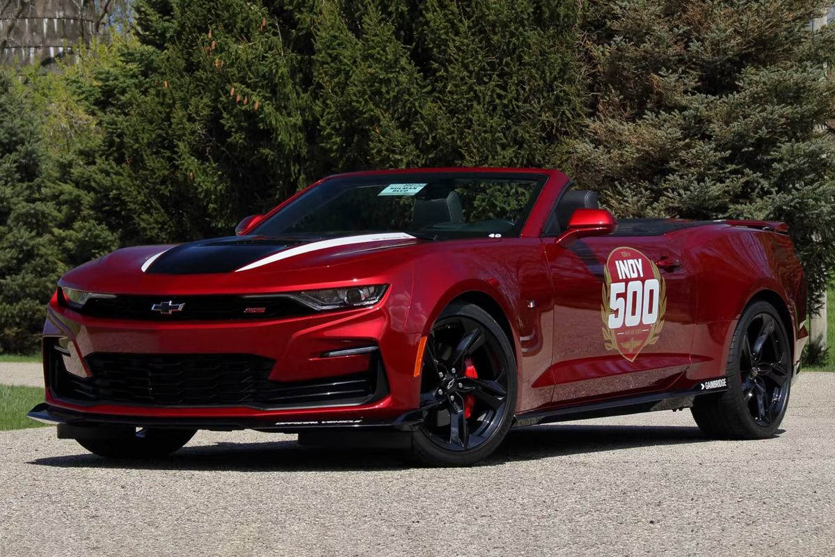 Chevrolet Camaro Pace Car Convertible @ Mecum Indy