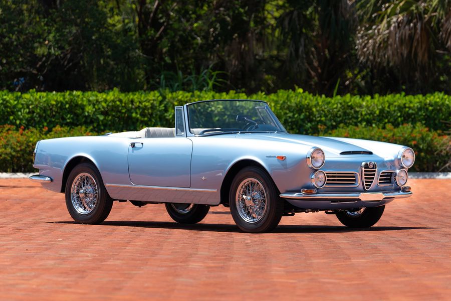 No reserve Alfa Romeo 2600 Spider @ Gooding's Pebble Beach Auctions