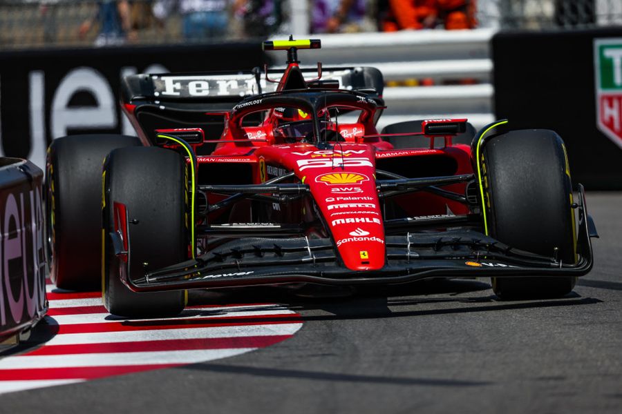   Sainz leads red flagged Monaco GP FP1 