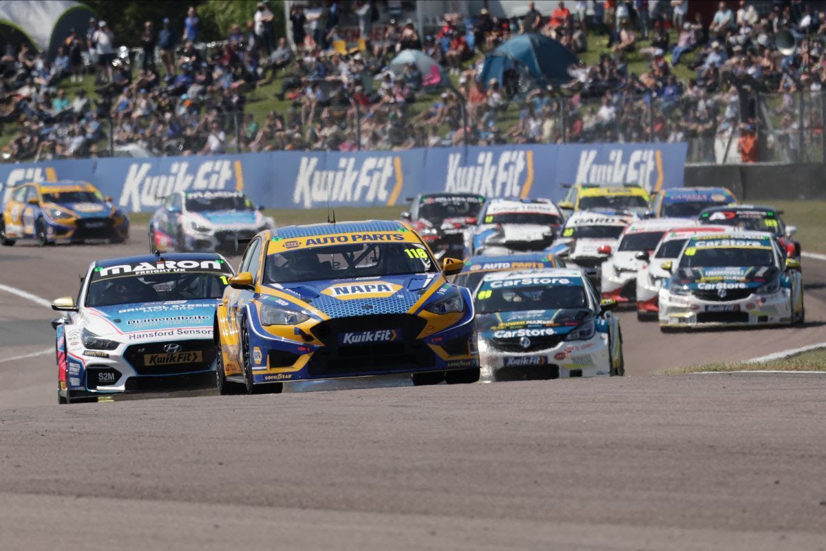 Sutton celebrates sixth BTCC win of the season