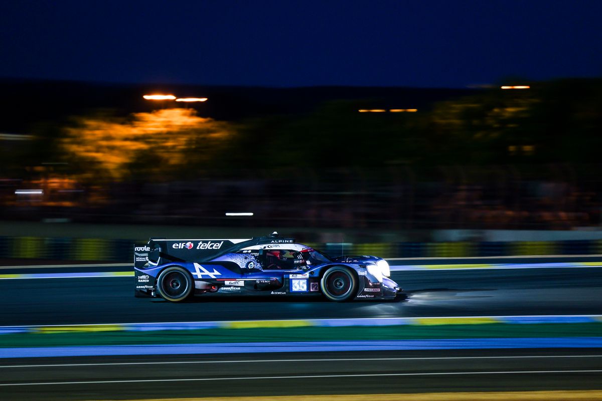 Challenging night for Alpine Elf Endurance Team at Le Mans