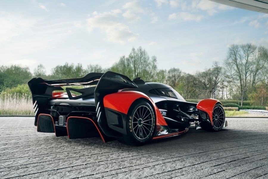 McLaren celebrates 60 years of thrilling high performance at Goodwood FOS