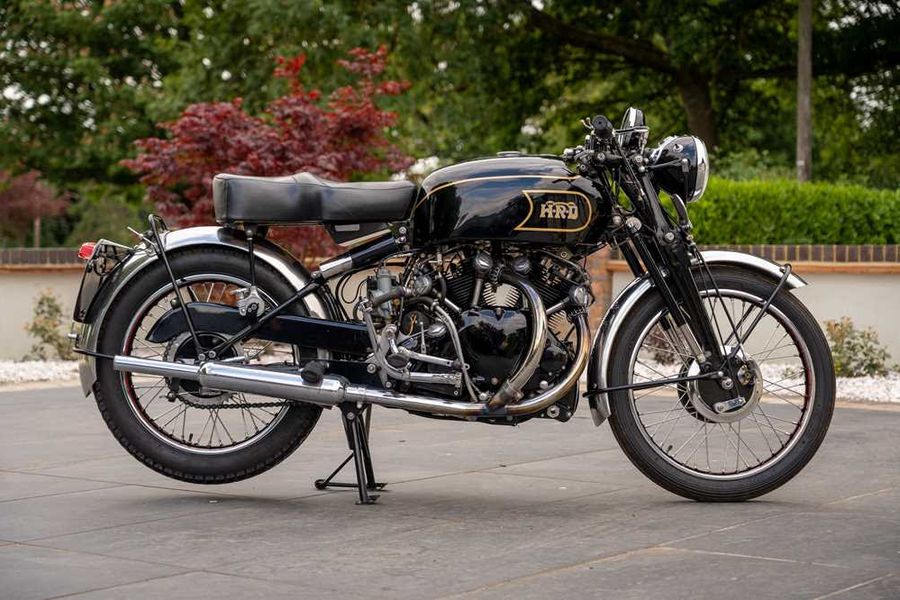 Vincent HRD Black Shadow Sold for £62,375 @ H&H Classic Motorcycles sale