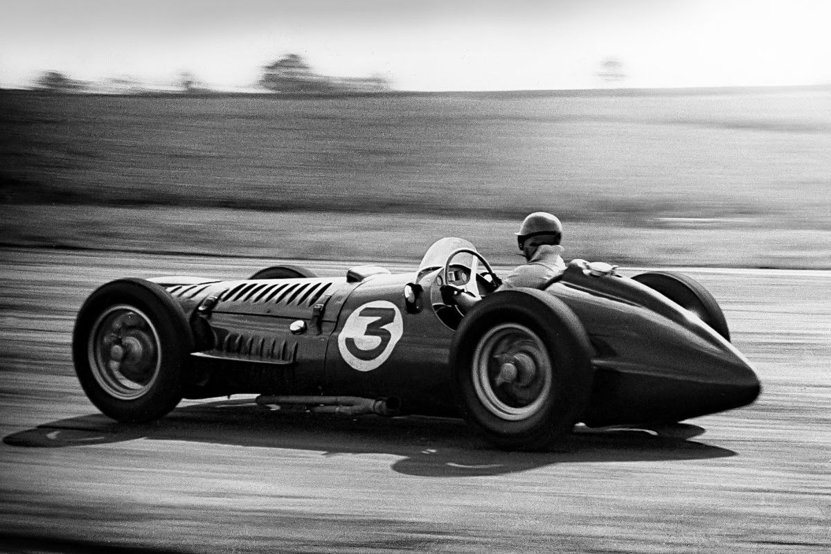  Silverstone Festival to reverberate to the sensational BRM  V16 