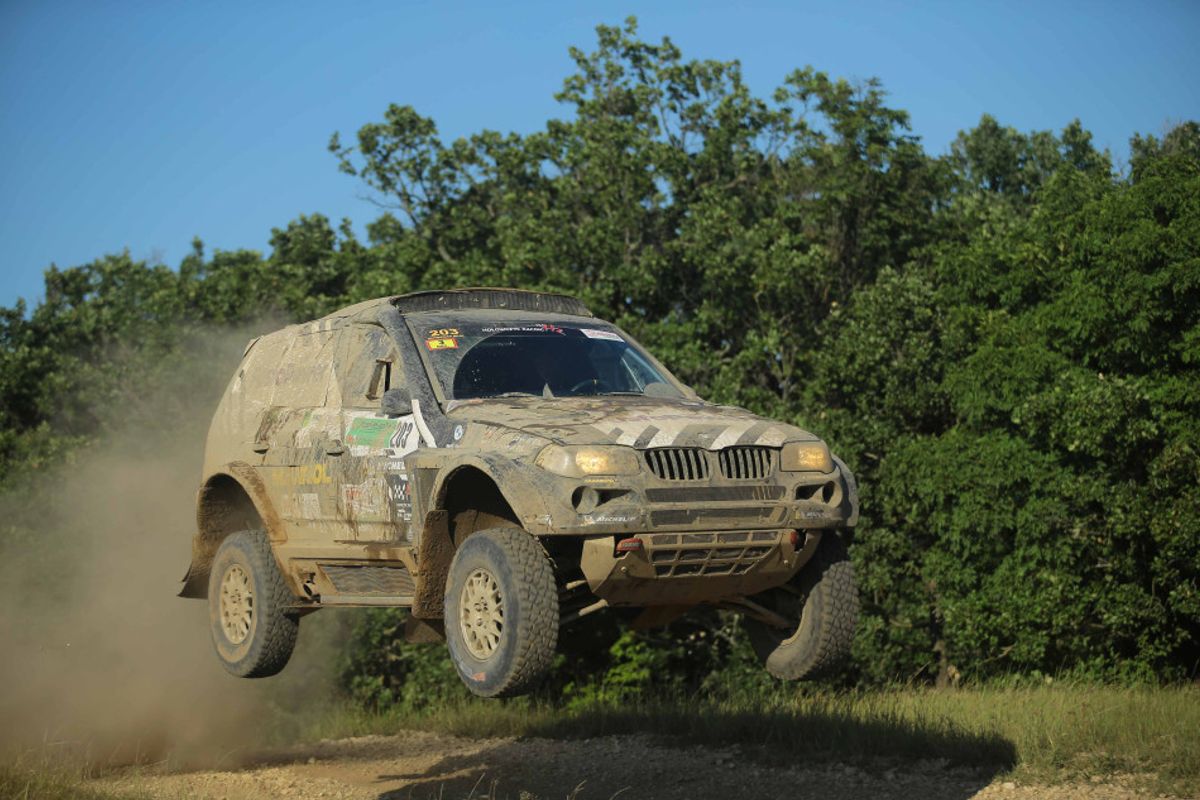 Krzysztof Holowczyc and Lukasz Kurzeja lead European Cup for Cross-Country Bajas