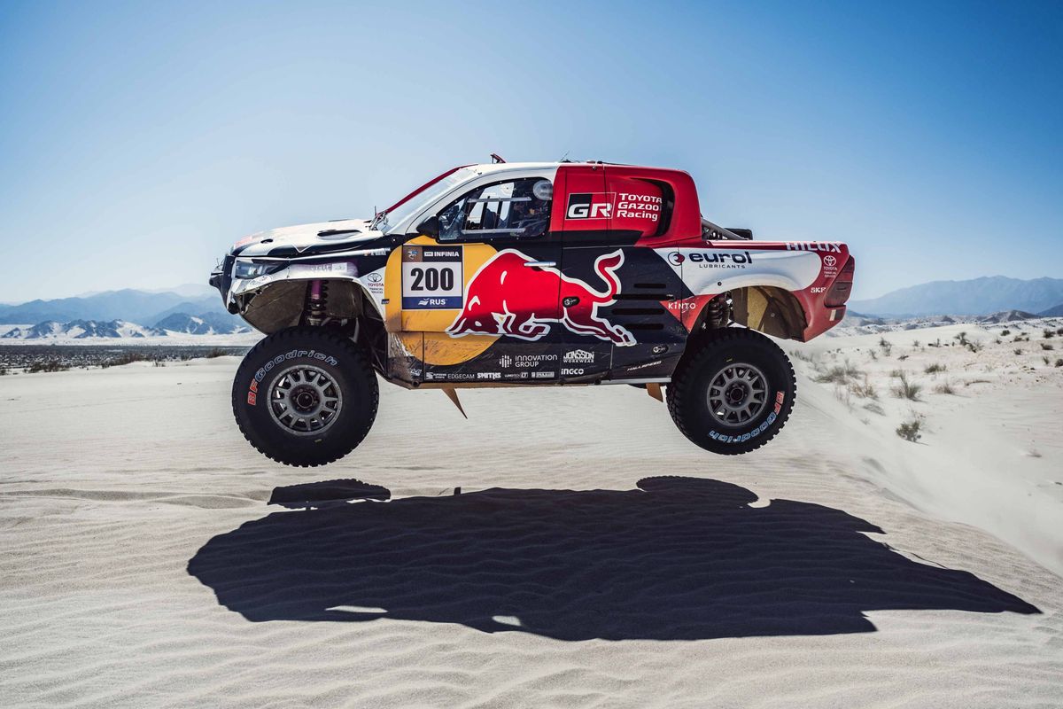  Nasser Saleh Al-Attiyah closes on World Rally-Raid  title