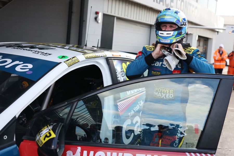 Maiden BTCC pole for Mikey Doble