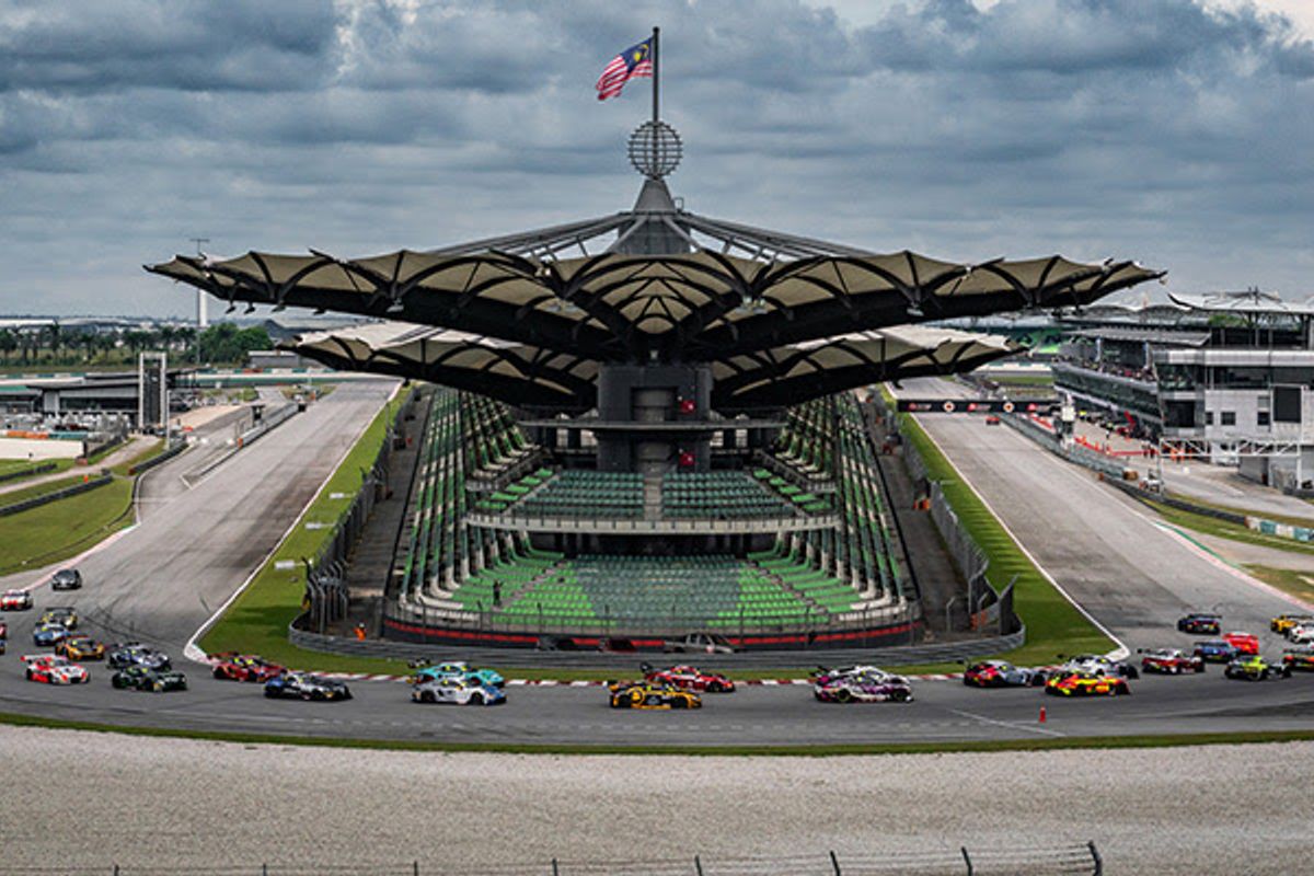 Liu crowned GT World Challenge Asia champion 