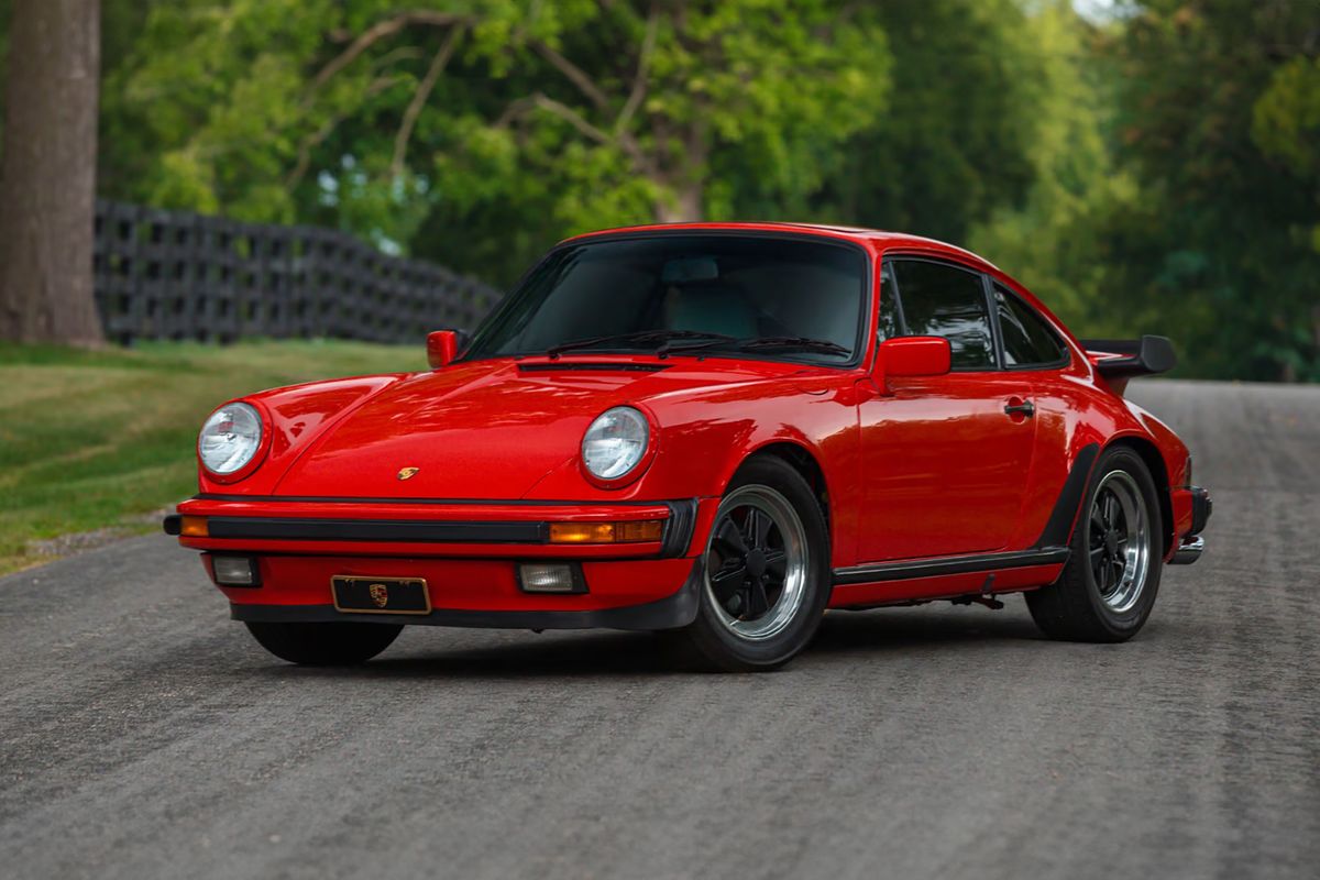 1988 Porsche 911 Carrera @ Mecum Indy Fall Special