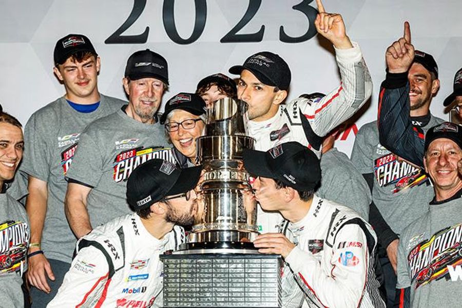 Petit Le Mans Sees No. 31 Cadillac Take GTP Title, No. 60 Acura Win Race
