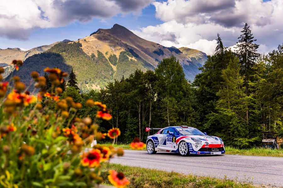 Alpine wins another French Rally Championship title