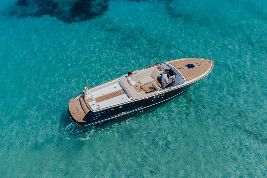 Comitti Boats North America web site by Racecarmarine