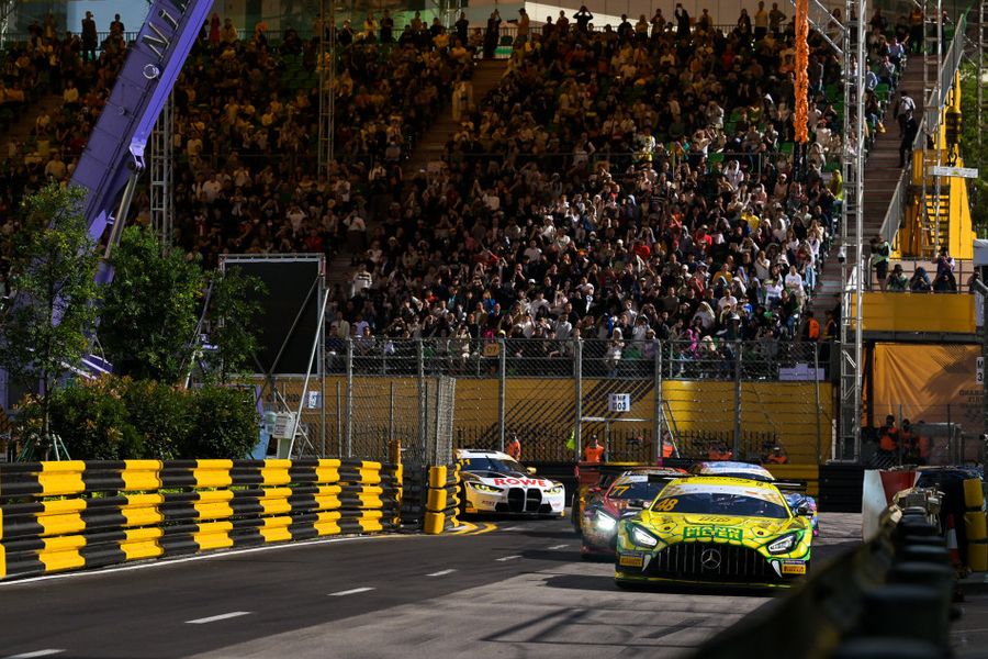 Raffaele Marciello wins Macau FIA GT World Cup Qualification Race