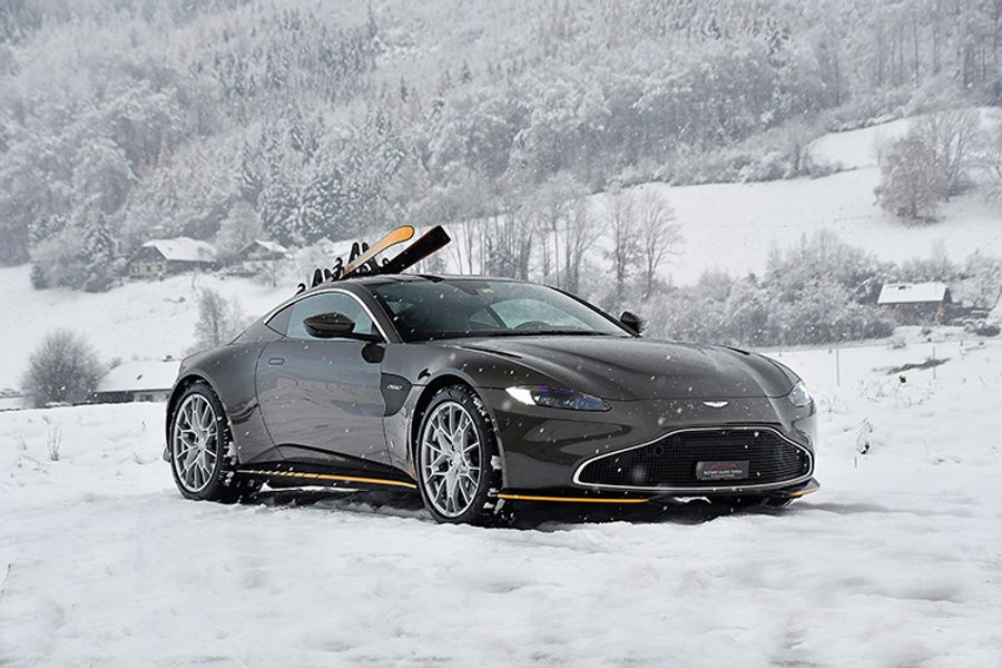 Aston Martin Vantage 007 Edition @ Oldtimer Galerie December auction