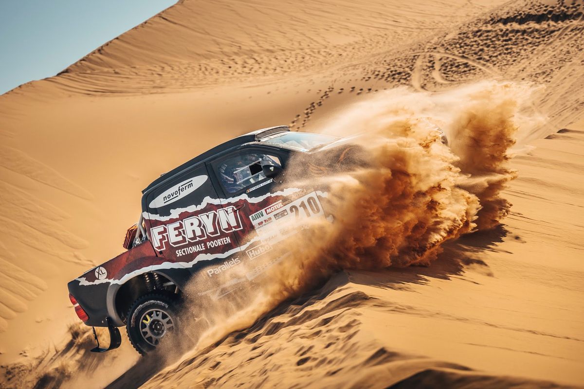  Busy Day 1 for Africa Eco Race, video