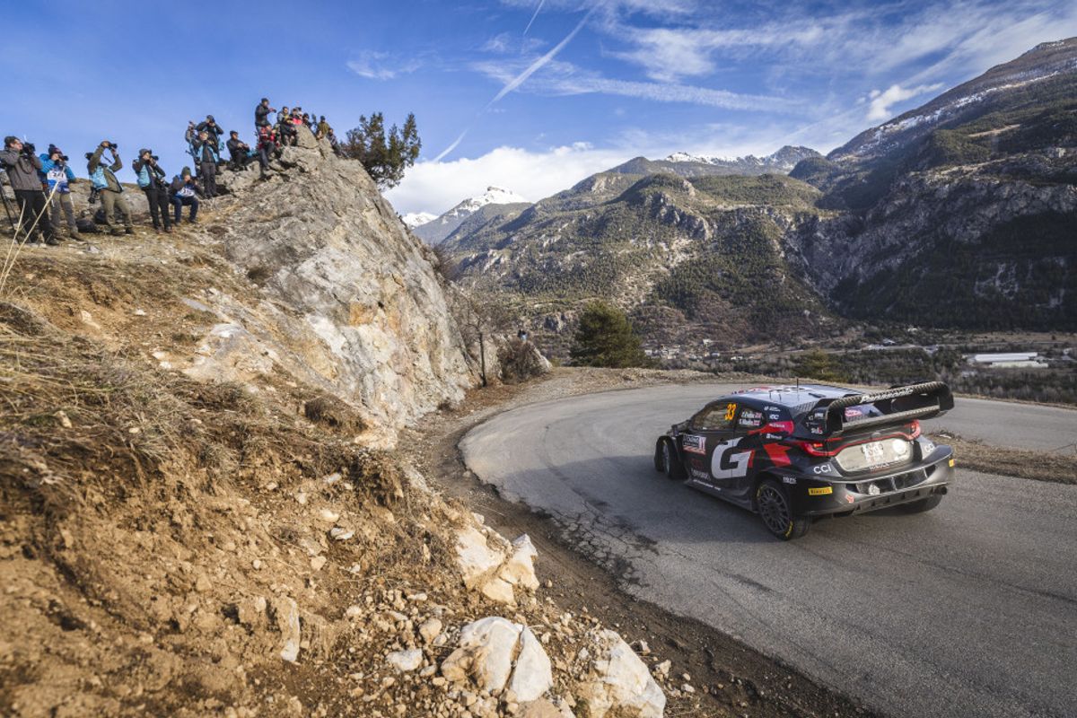 Elfyn Evans under attack from Rallye Monte-Carlo expert Sébastien Ogier