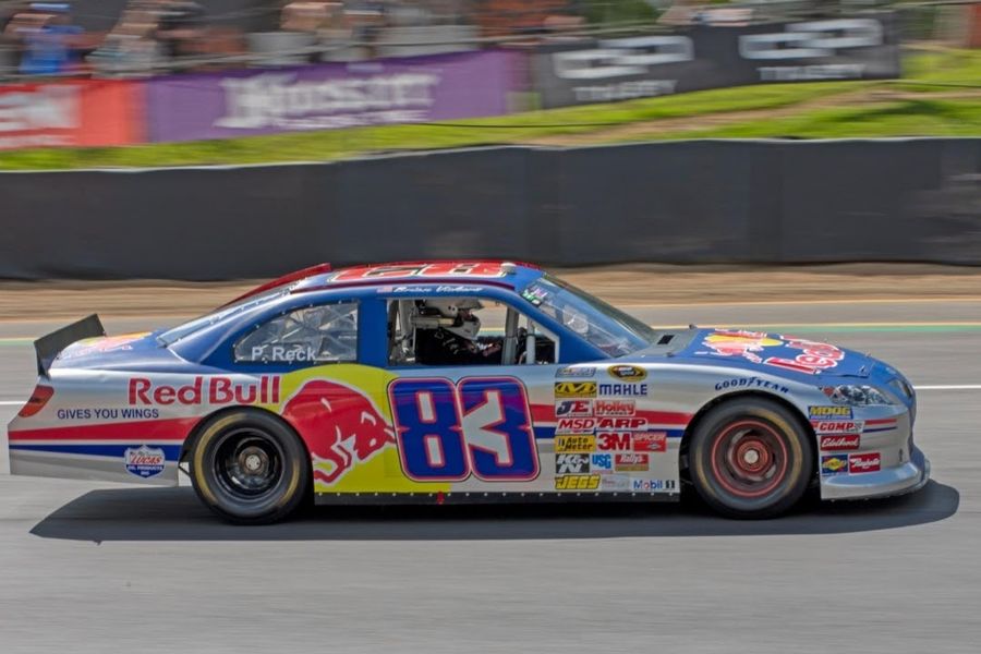 Spectacular motor racing at Shelsley Walsh Classic Nostalgia 