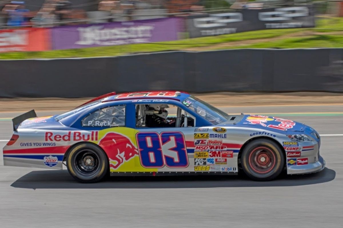 Spectacular motor racing at Shelsley Walsh Classic Nostalgia 