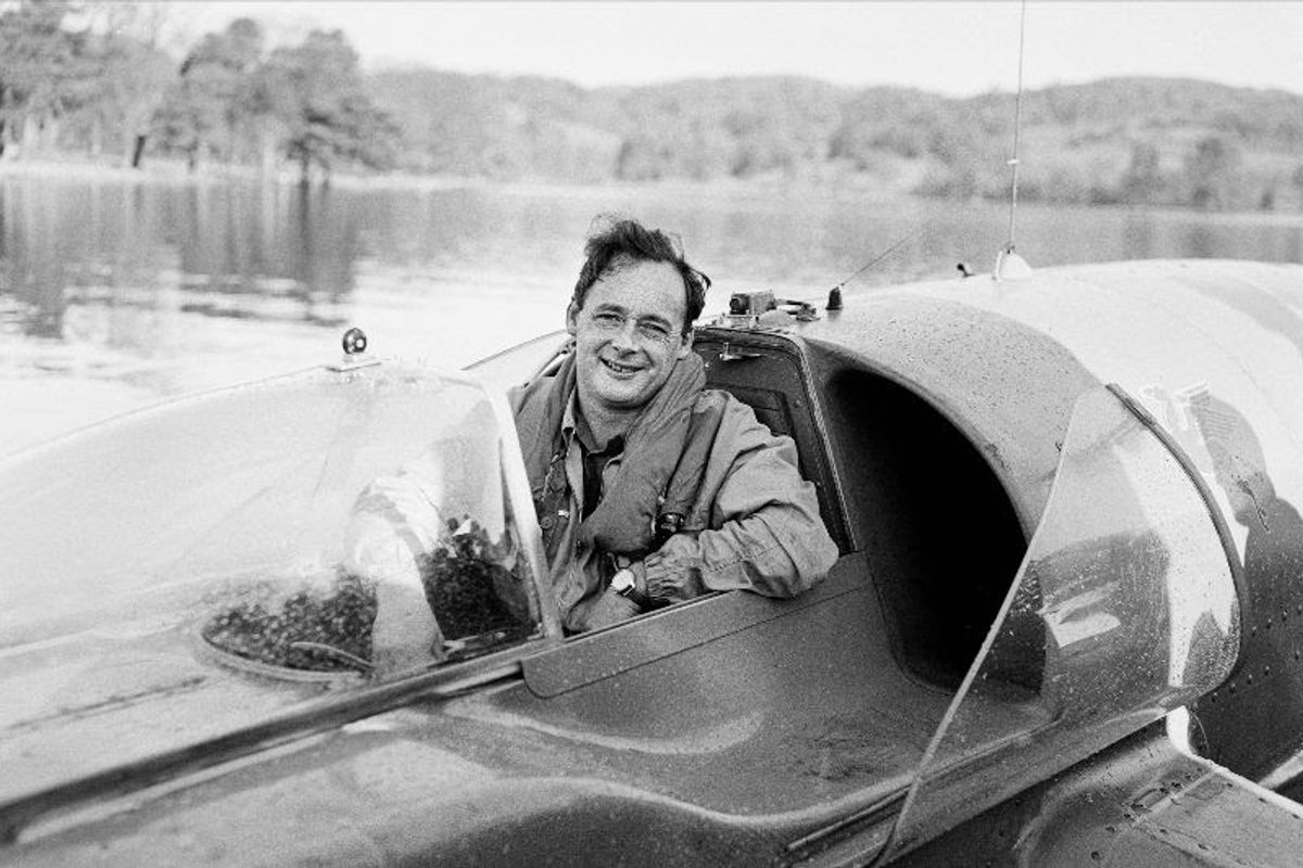 Donald Campbell’s Bluebird K7 to return to Coniston