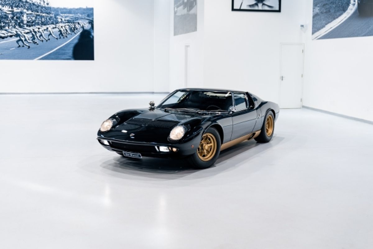 Joe Macari returns to Salon Prive with a spectacular five car line-up