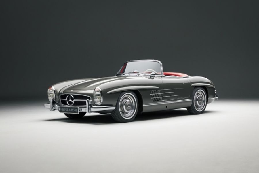 Hilton & Moss glorious Mercedes-Benz 300SL Roadster for sale @ Salon Prive London