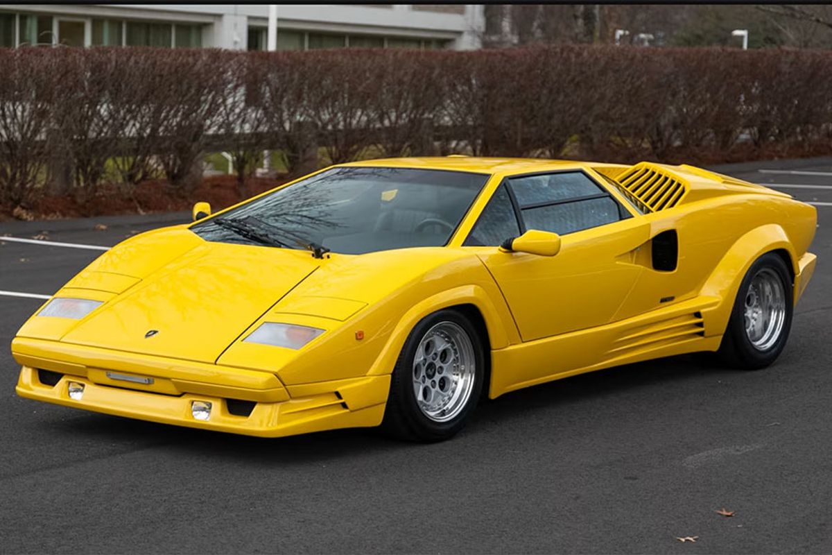 1989 Lamborghini Countach 25th Anniversary @ Mecum Indy auction