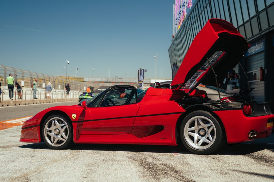 1997 Ferrari F50 car for sale on website designed and built by racecar